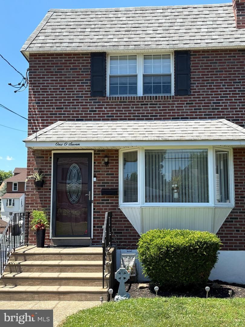 Property Photo:  107 Mohawk Avenue  PA 19074 