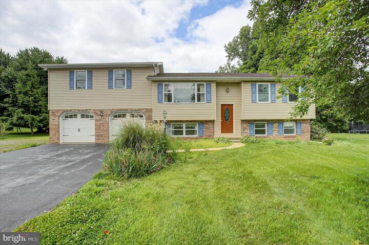 Property Photo: 7170 Ruritan Drive PA 17202