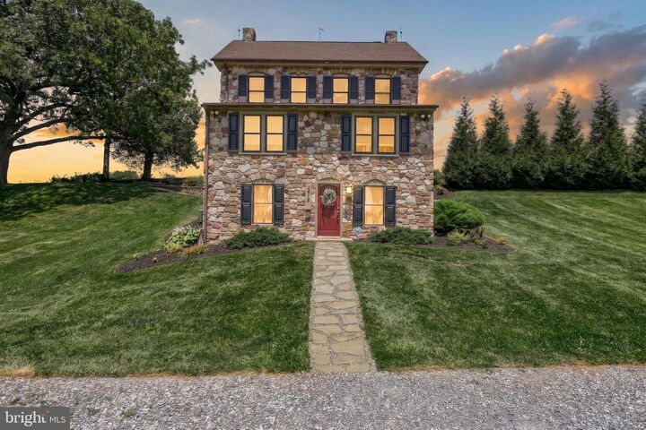 Property Photo: 2415 Clearview Lane PA 17362
