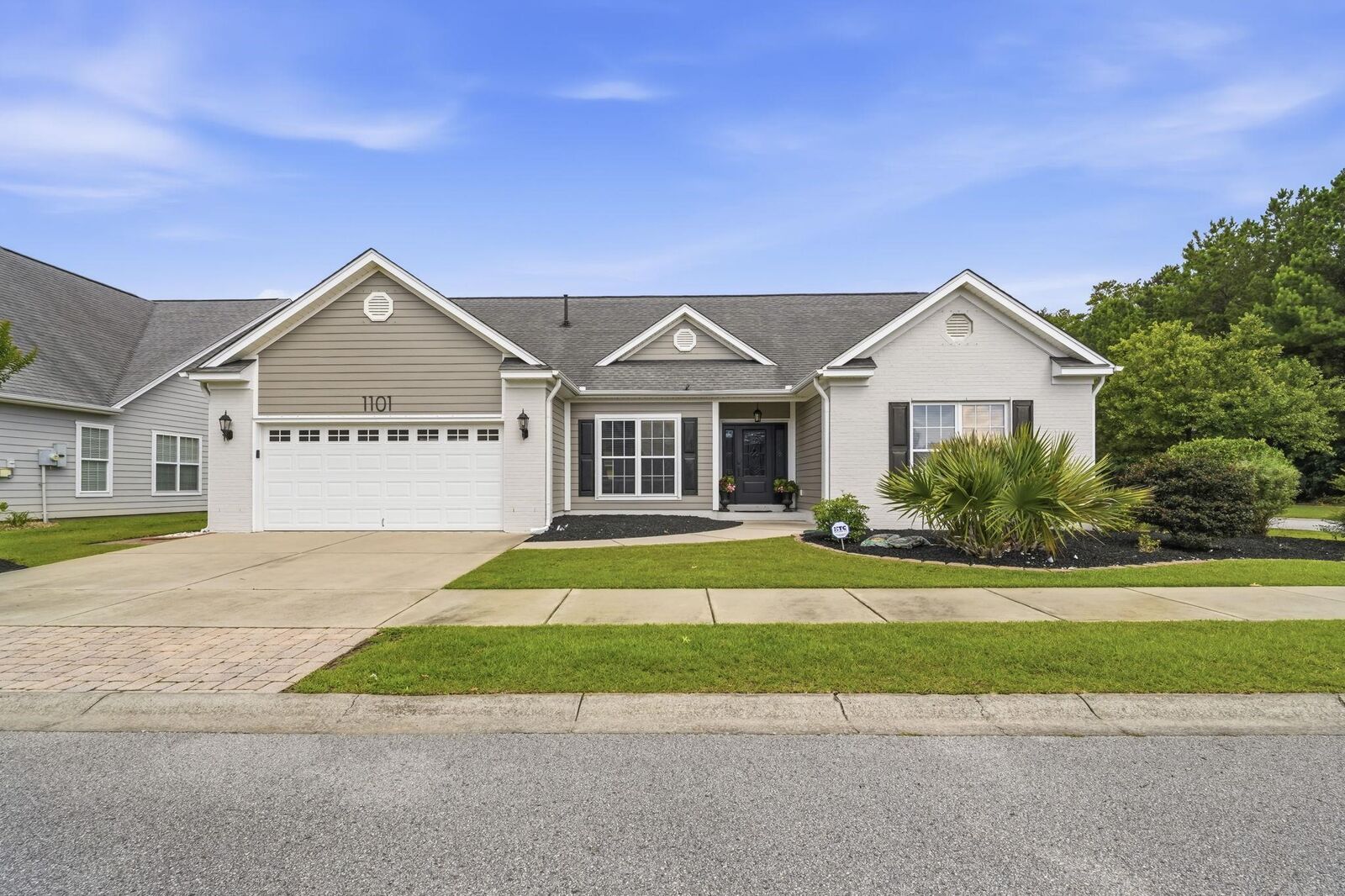 Property Photo:  1101 Shire Way  SC 29577 