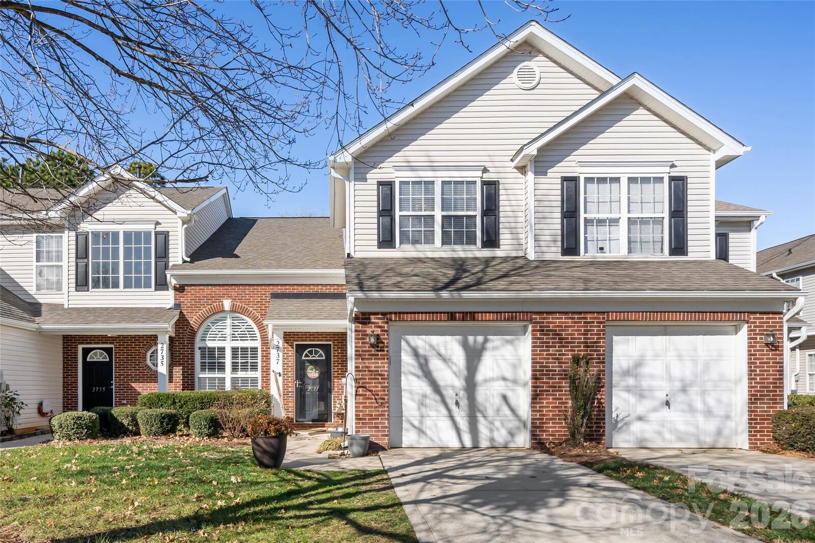 Property Photo:  2737 Mill Valley Court  NC 28105 