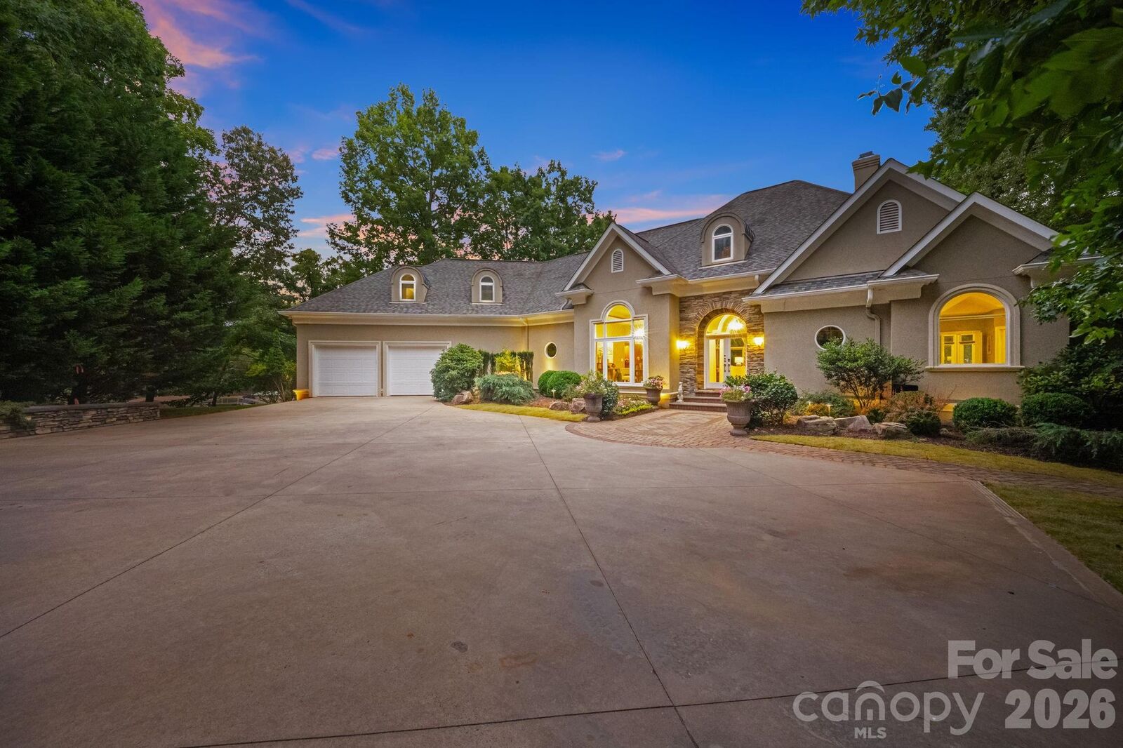 Property Photo: 2161 Windy Oaks Road SC 29708