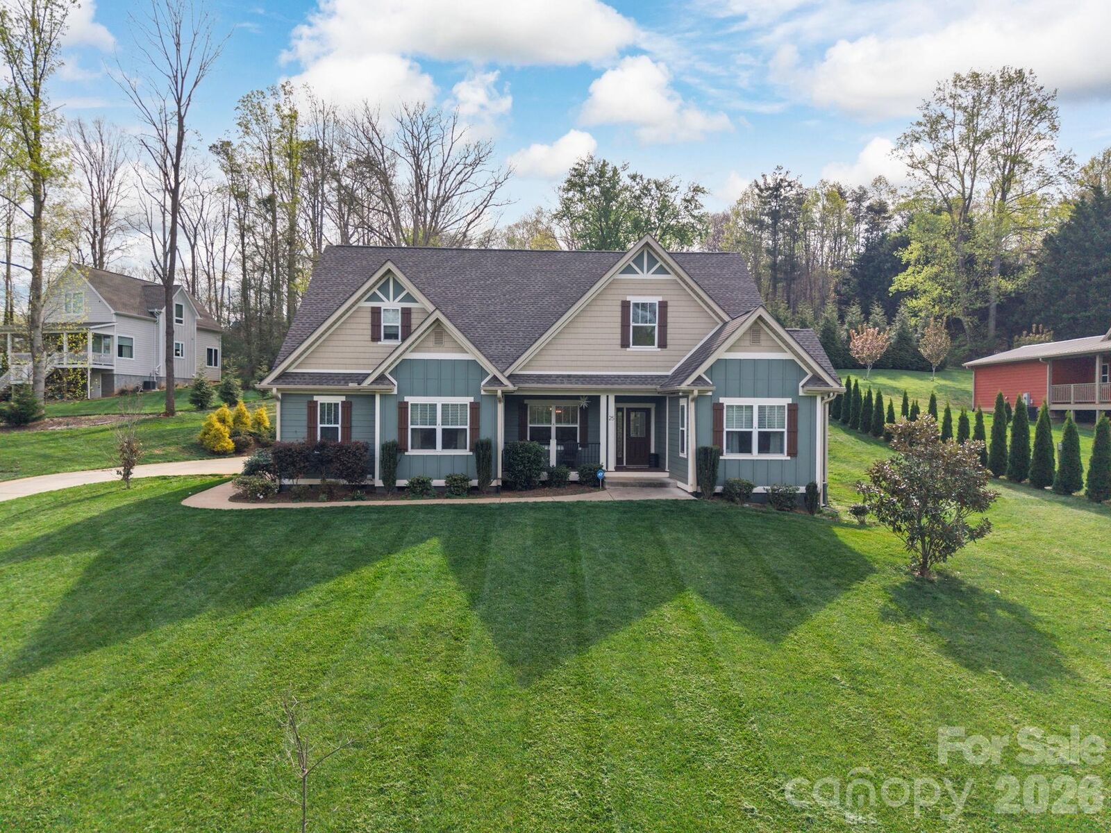 Property Photo:  25 W Haven Drive  NC 28704 