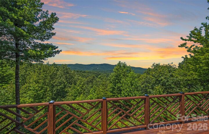 Property Photo:  5545 Pine Ridge Drive  NC 28612 