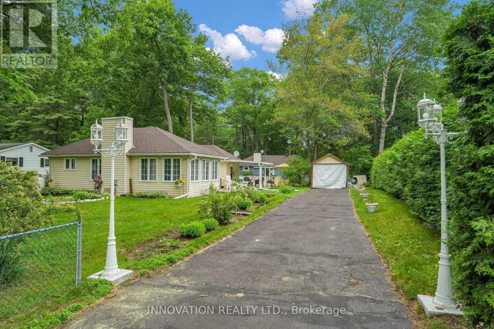 Property Photo: 118 Torbolton Street ON K0A 3M0