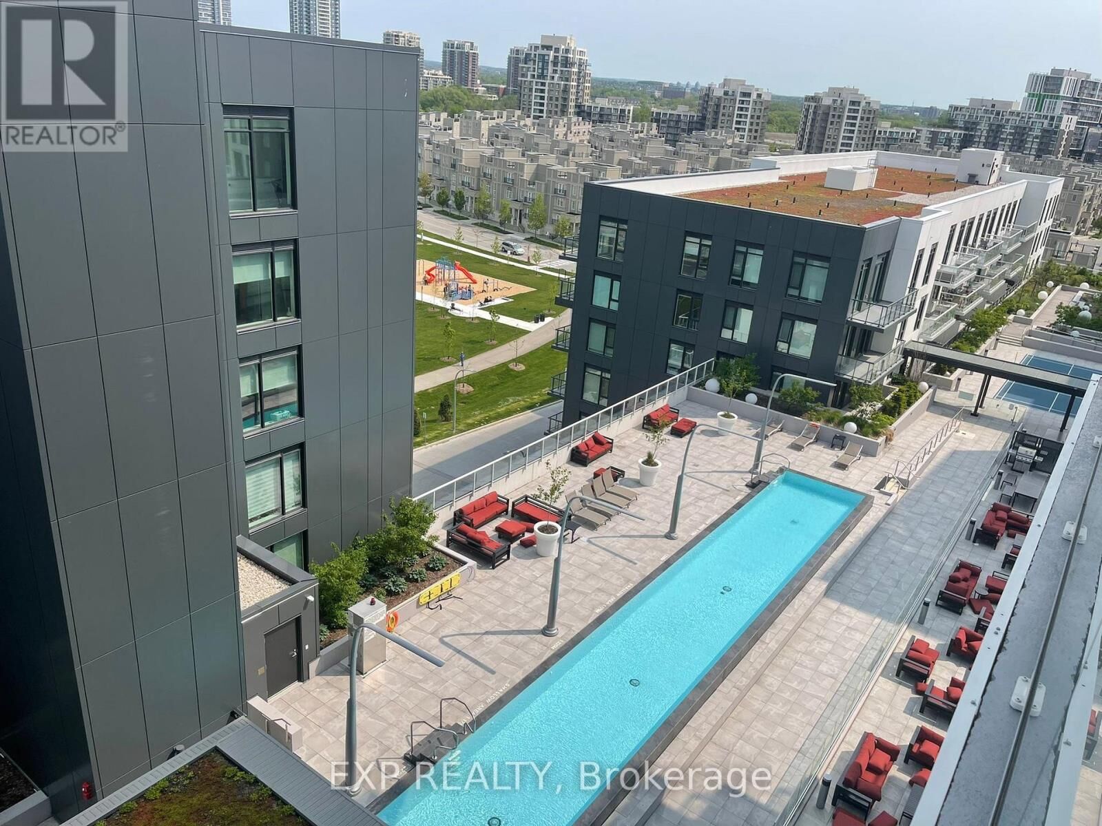 Property Photo:  10 Rouge Valley Drive West 1004  ON L6G 0G9 