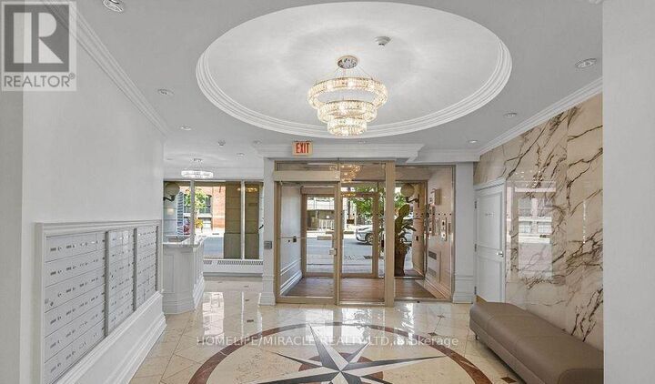 Property Photo:  115 Richmond Street East 605  ON M5C 3H6 