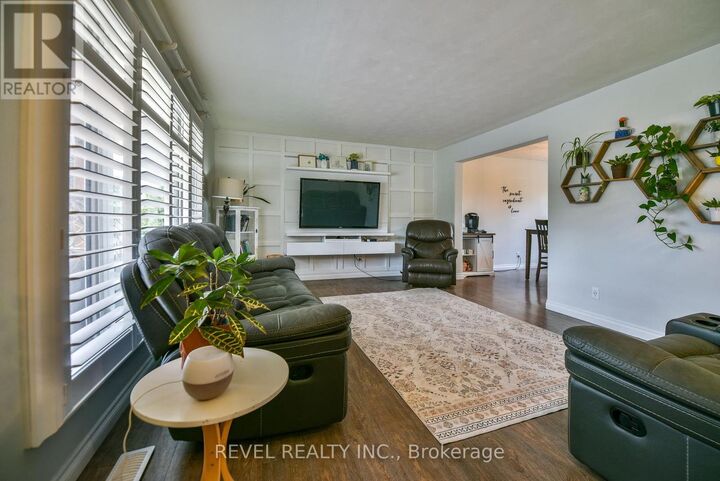 Property Photo:  376 Morandin Avenue  ON P4N 7R4 