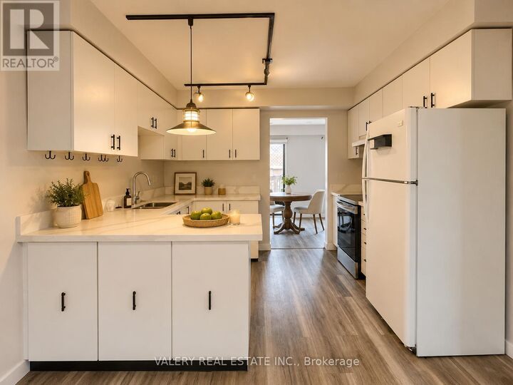 Property Photo:  164 Daniels Crescent Main  ON L1T 1Z3 