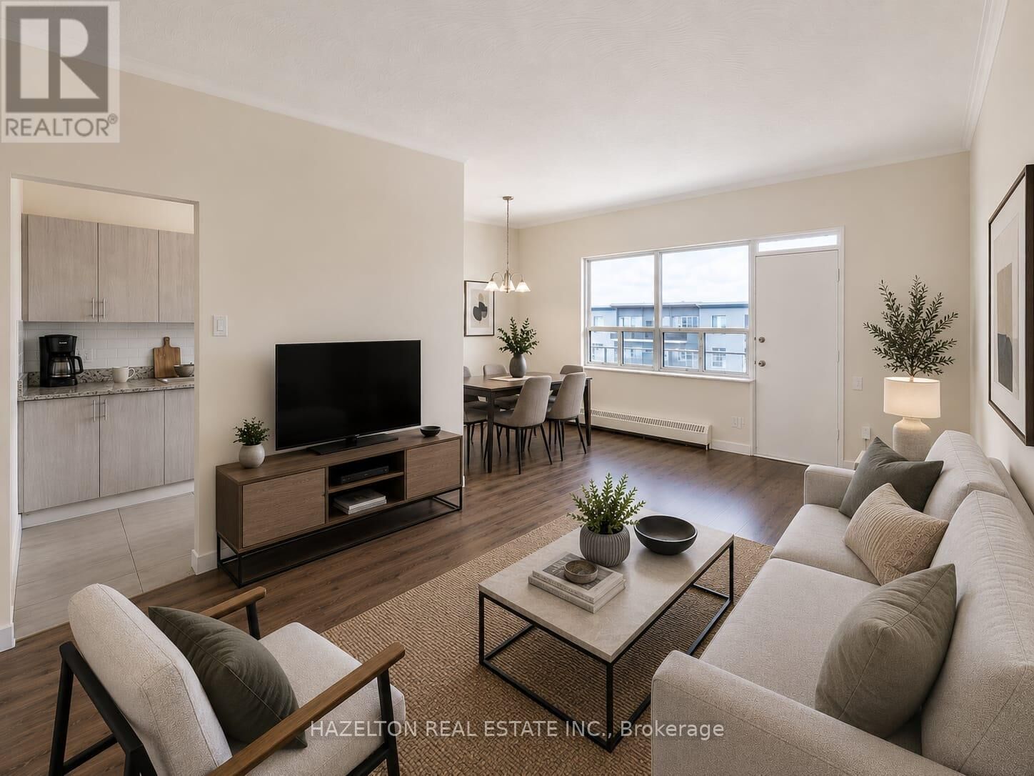 Property Photo:  57 Parkwoods Village Drive 707  ON M3A 2X3 