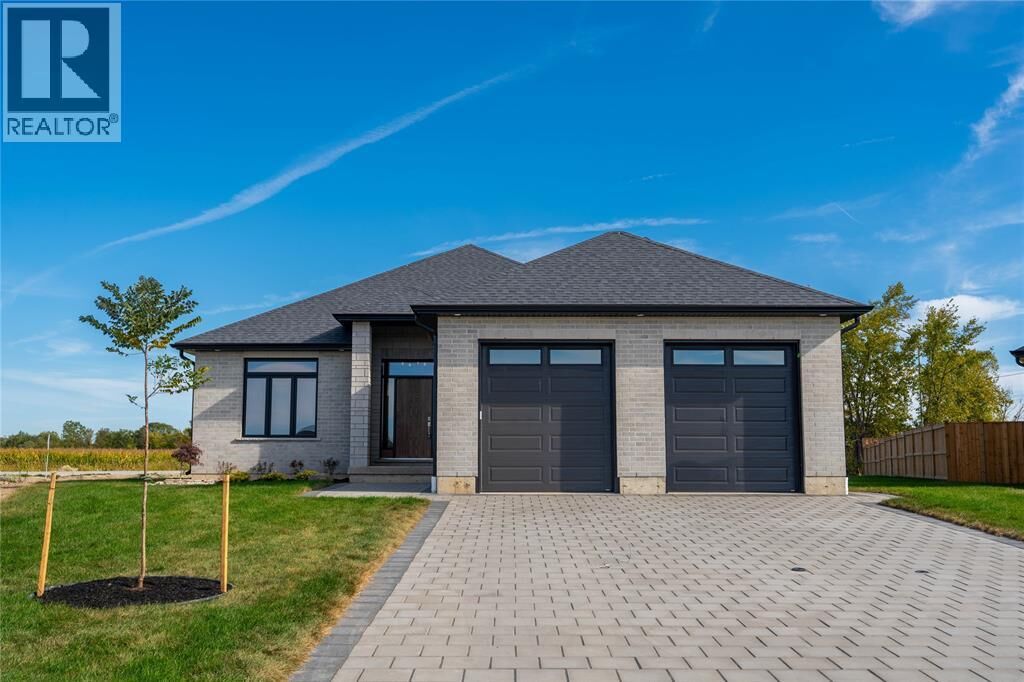 Property Photo: 3555 Paul Crescent ON N0N 1E0