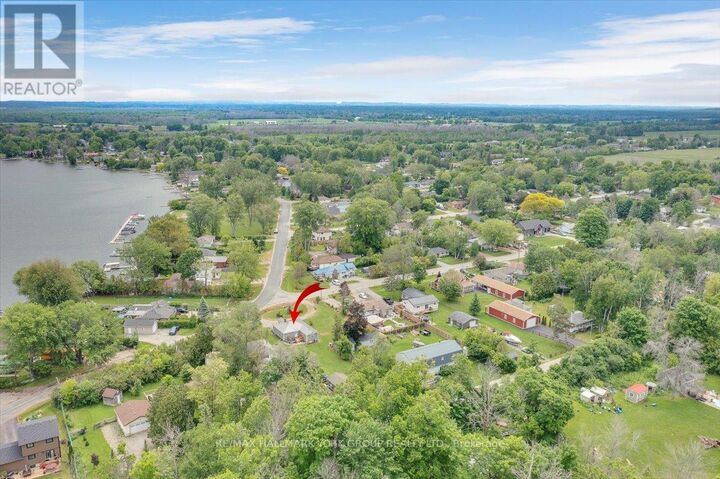 Property Photo: 21 Lakeshore Road ON L0E 1N0