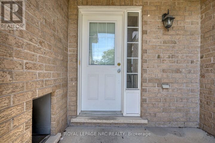 Property Photo:  34 Chloe Street  ON L2P 0A5 