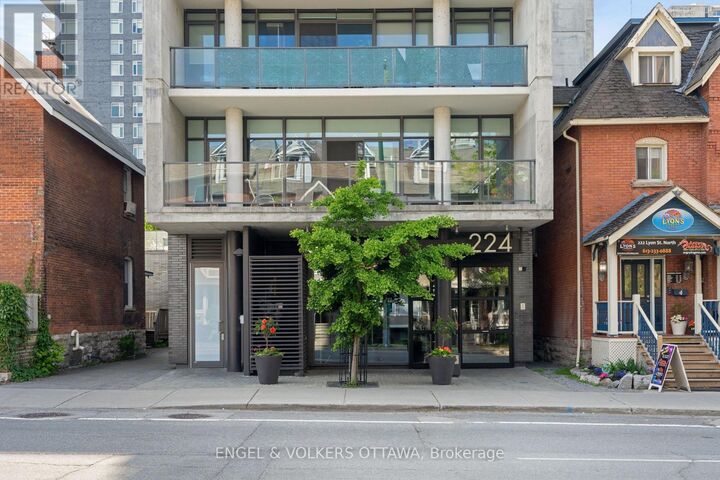 Property Photo: 224 Lyon Street North 1004 ON K1R 0C1