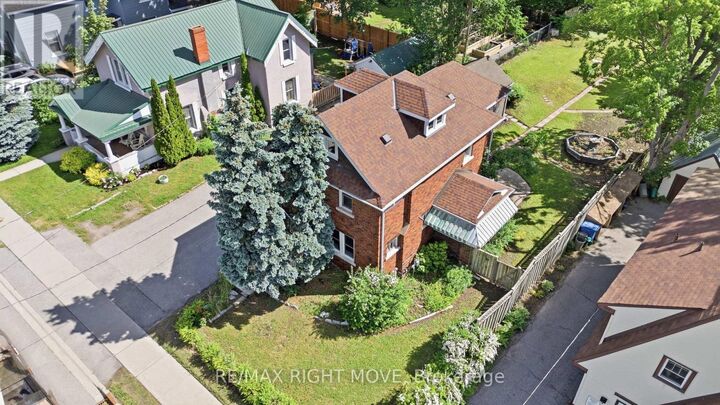 Property Photo: 108 West Street North ON L3V 5C3