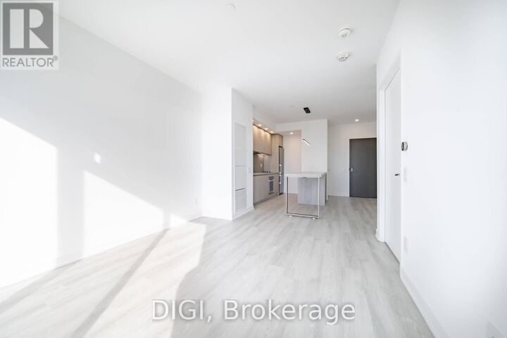 Property Photo:  57 Spadina Avenue 711  ON M5V 0T9 