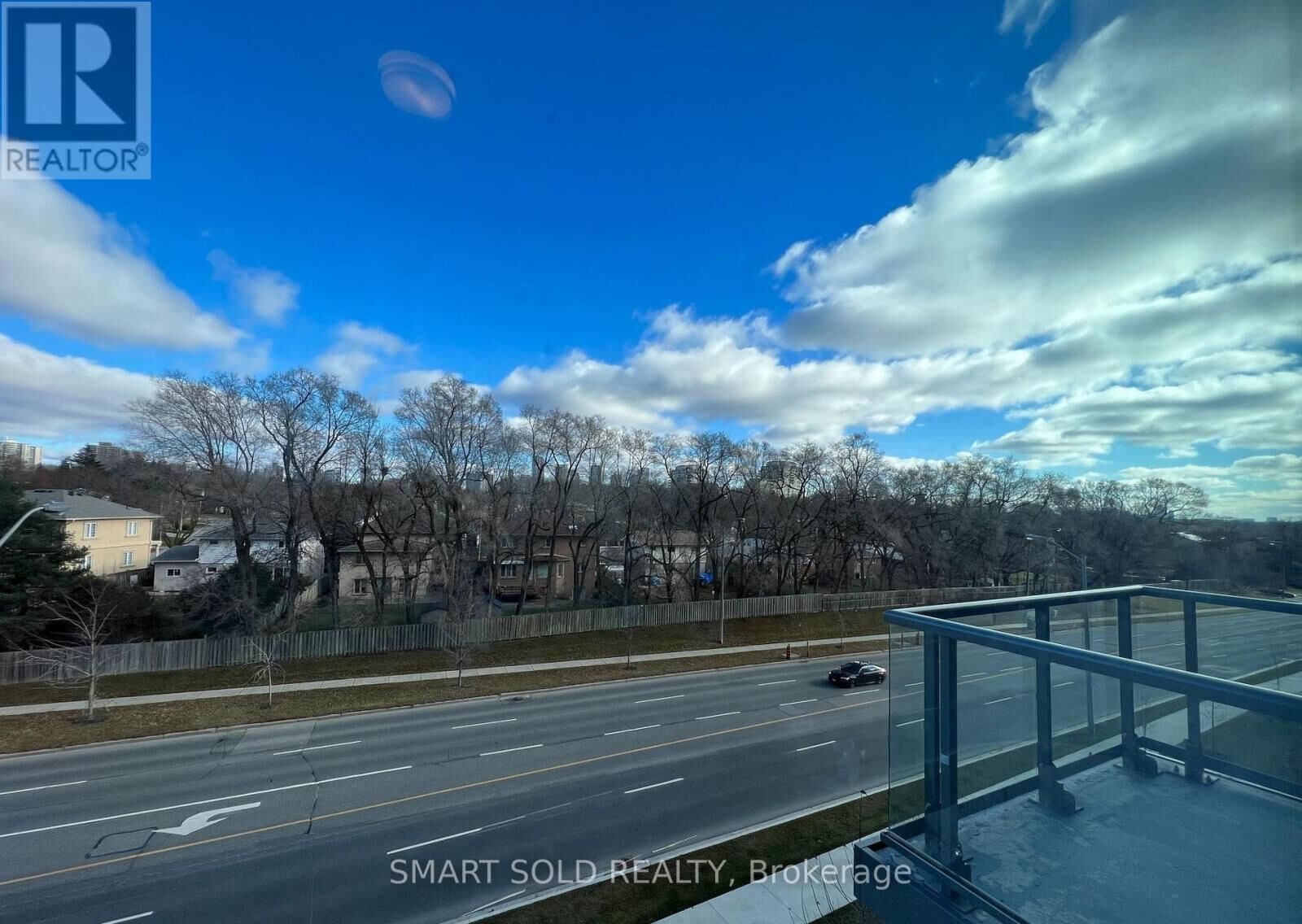 Photo de la propriété:  25 Adra Grado Way 643  ON M2J 0H6 