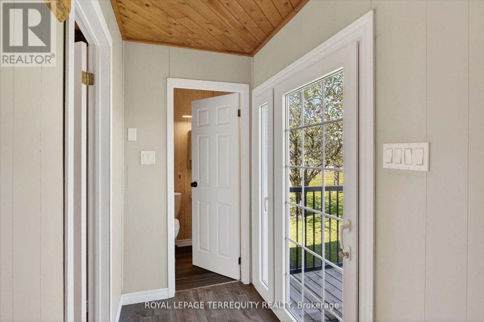 Property Photo:  12 Concession Street A  ON K0L 1Z0 
