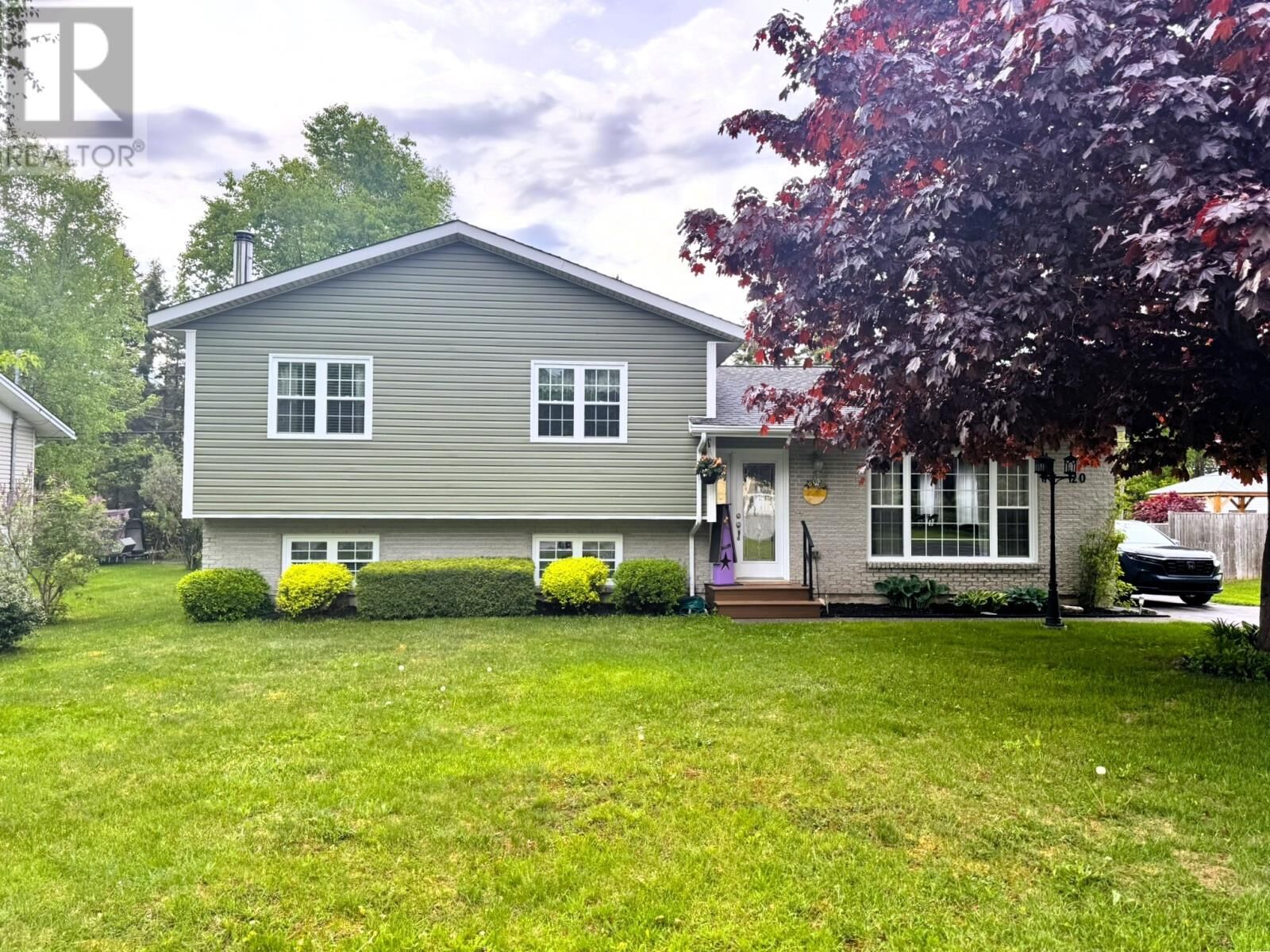 Property Photo: 20 Elmwood Crescent NL A0L 1K0
