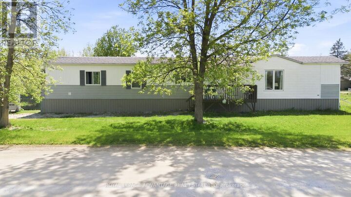 Property Photo: 622 Tay Ridge Road ON K7H 3C5