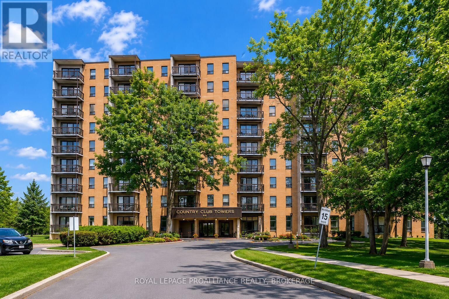 Property Photo:  66 Greenview Drive 510  ON K7M 7C5 