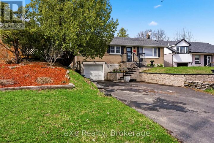 Property Photo:  69 First Avenue  ON K8V 4C2 