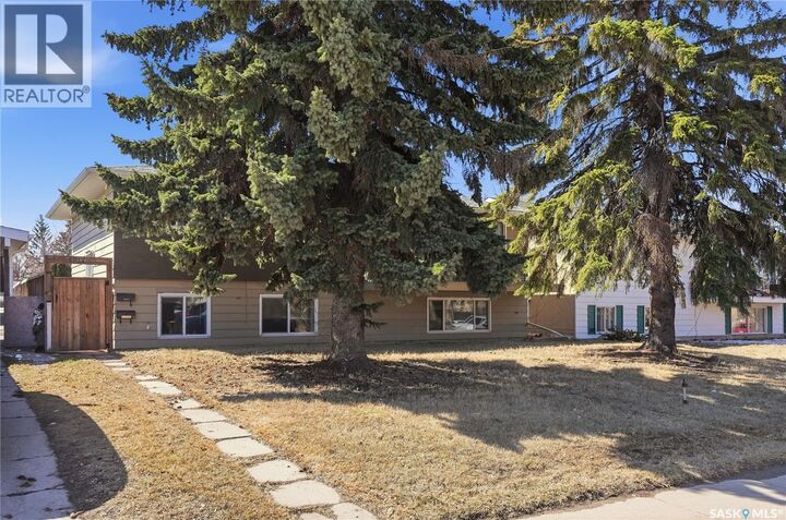 Property Photo:  2614 7th Street E  SK S7H 1A5 