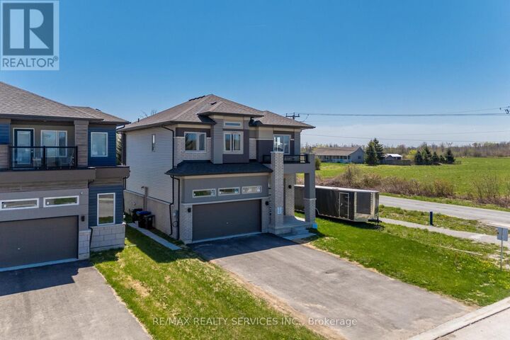 Property Photo:  3700 Quayside Drive  ON L3V 6H3 