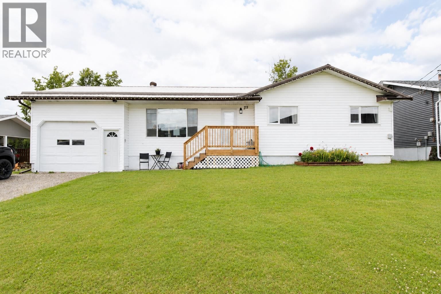 Property Photo: 25 Heather Crescent BC V0J 2C0