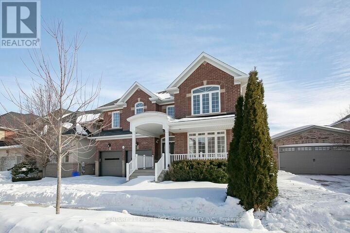 Property Photo: 35 Morland Crescent ON L4G 7Z2