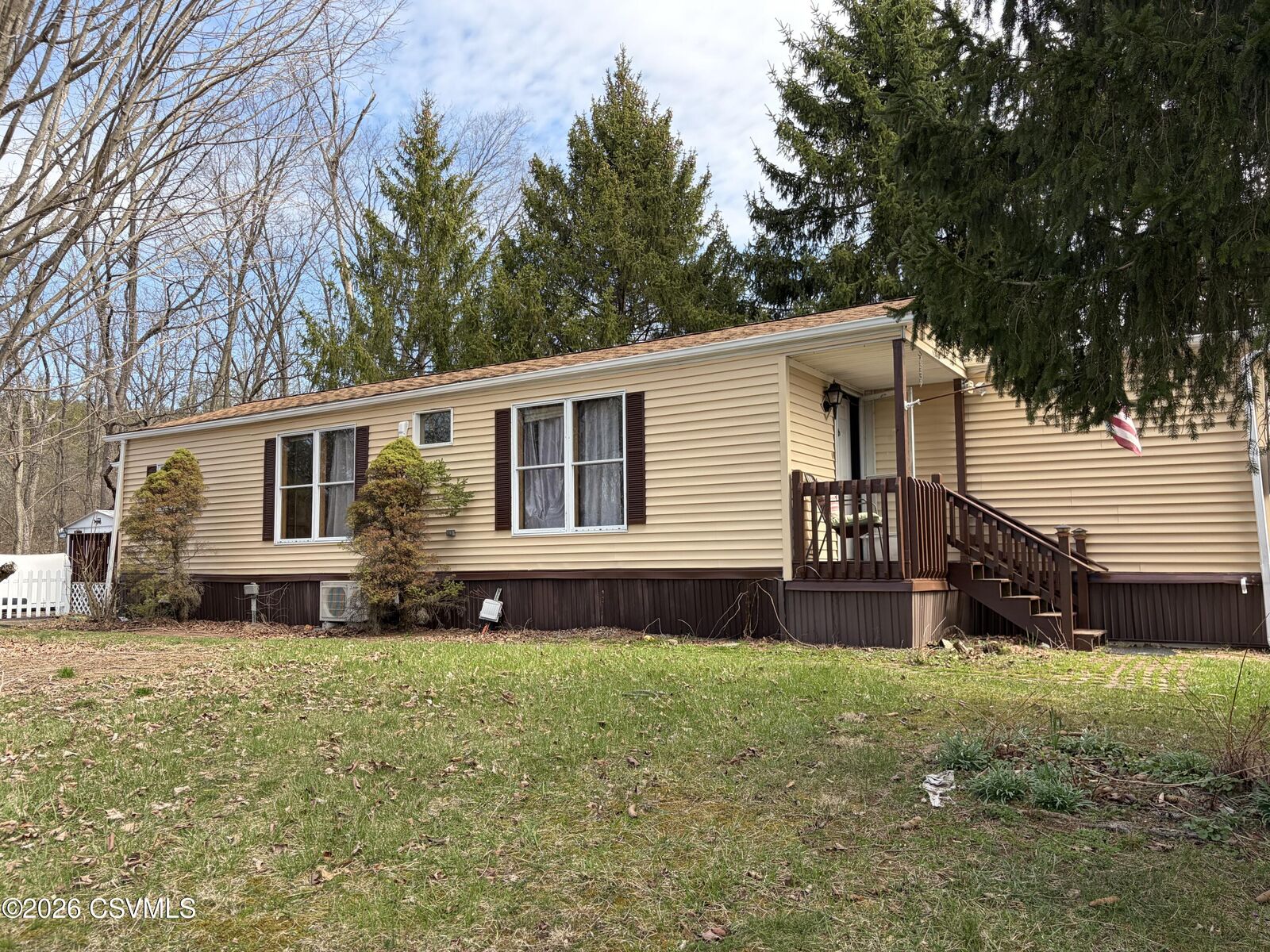 Property Photo:  65 W Overlook Street  PA 17859 