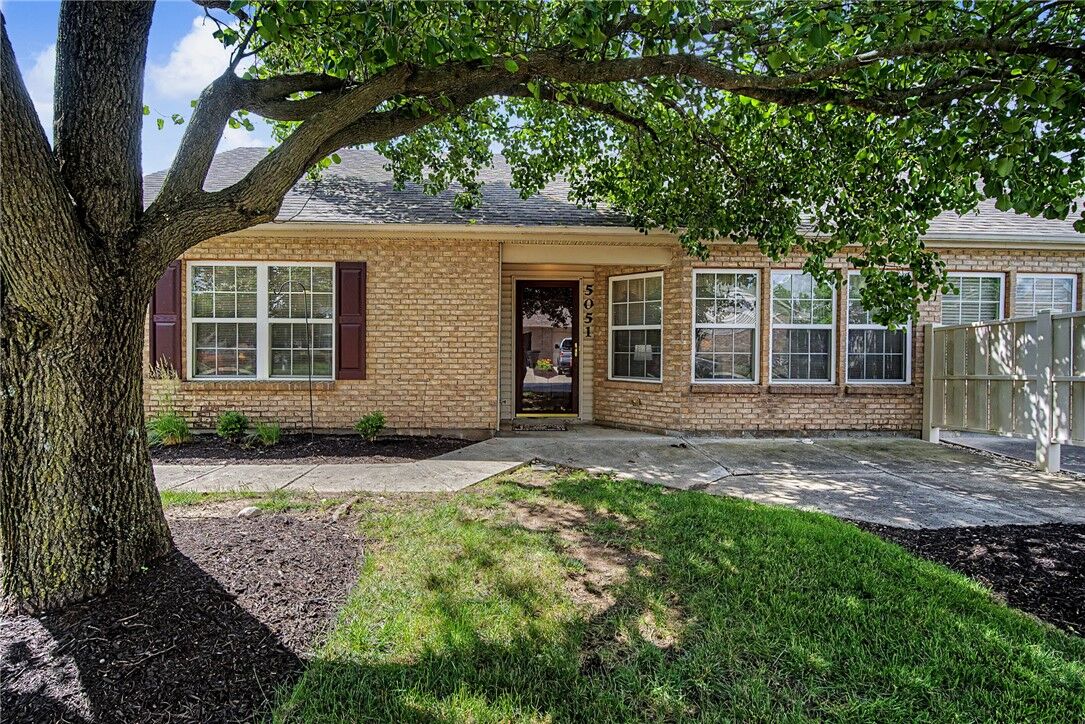 Property Photo:  5051 Twin Lakes Circle  OH 45315 