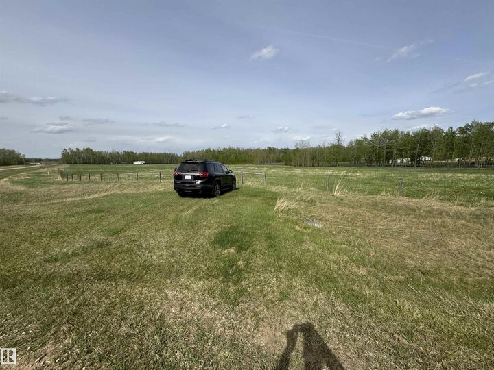 Property Photo:  281029 Hwy 616  AB T0C 2C0 