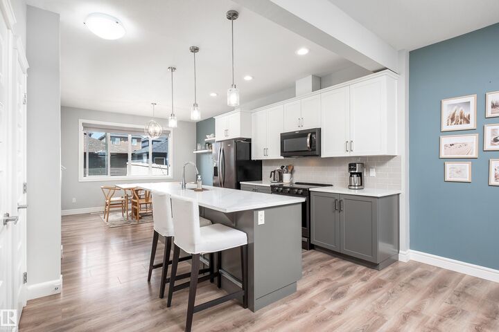 Property Photo:  1330 Enright Landing NW  AB T6M 0Z4 