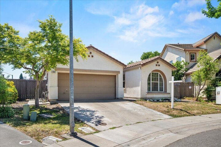 Property Photo:  1902 Ivycrest  CA 95835 