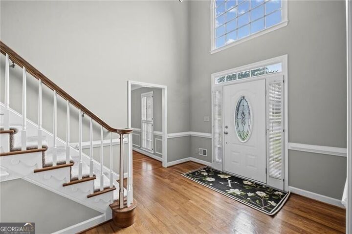 Property Photo: 10985 Wilshire Chase Drive GA 30097