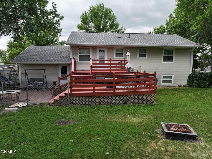Property Photo: 4610 Roughrider Circle W ND 58554