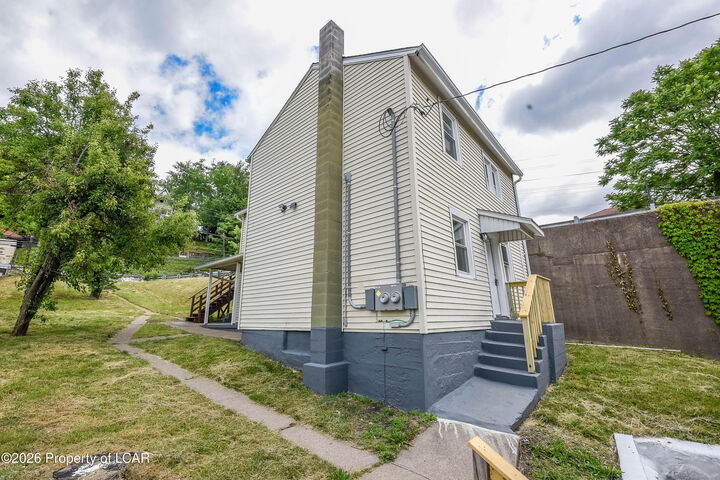 Property Photo: 451 Moss Street PA 18651