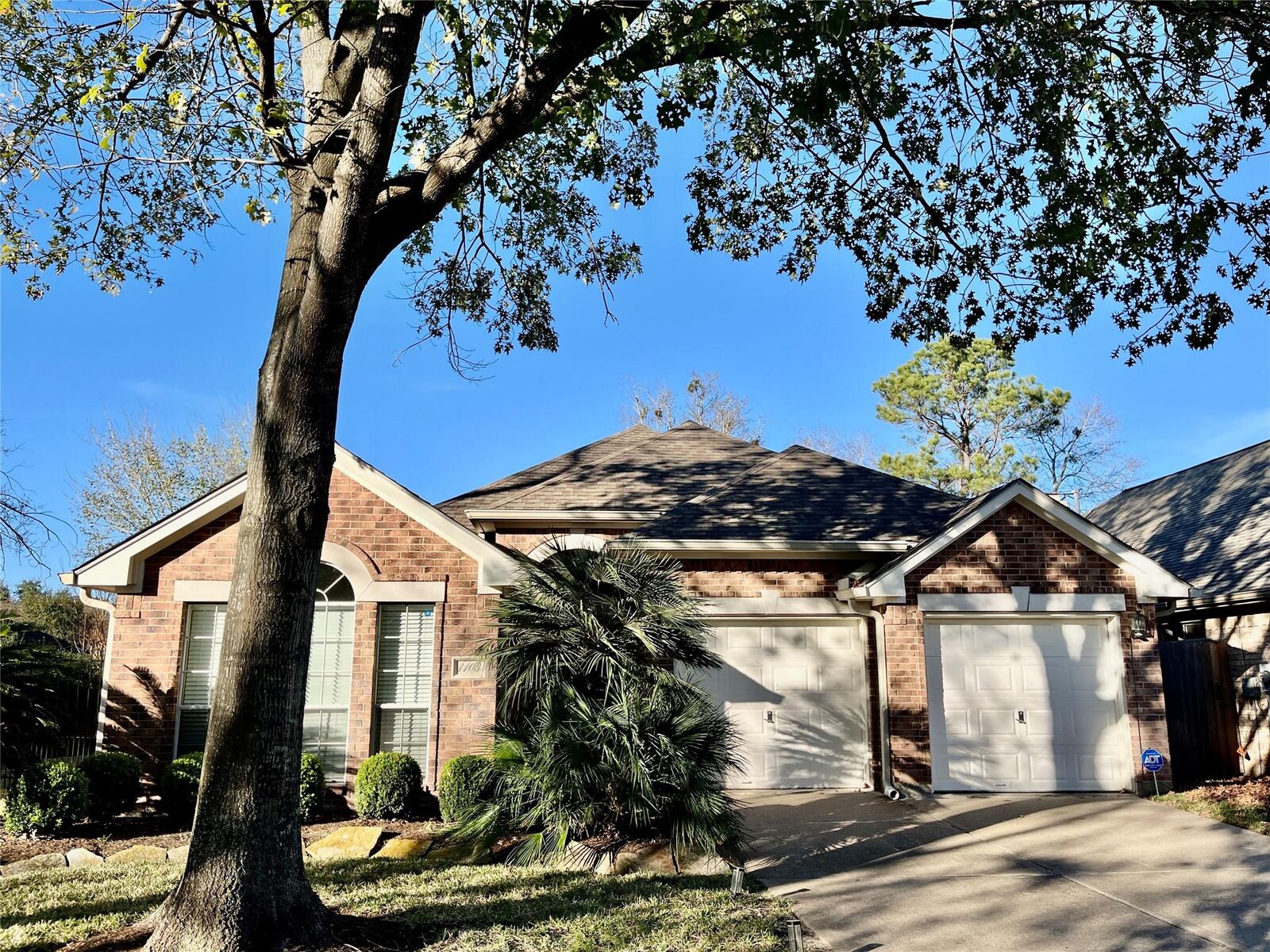 Property Photo:  1103 Parkhaven Lane  TX 77077 