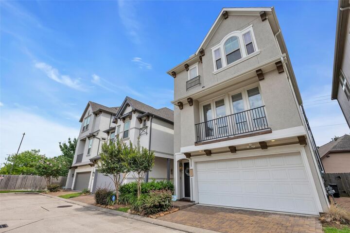 Property Photo: 10607 Centre Forest Drive TX 77043
