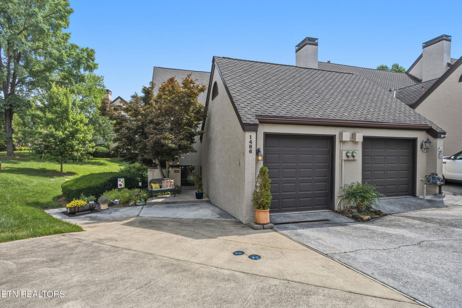 Property Photo: 1486 Touraine Place TN 37919