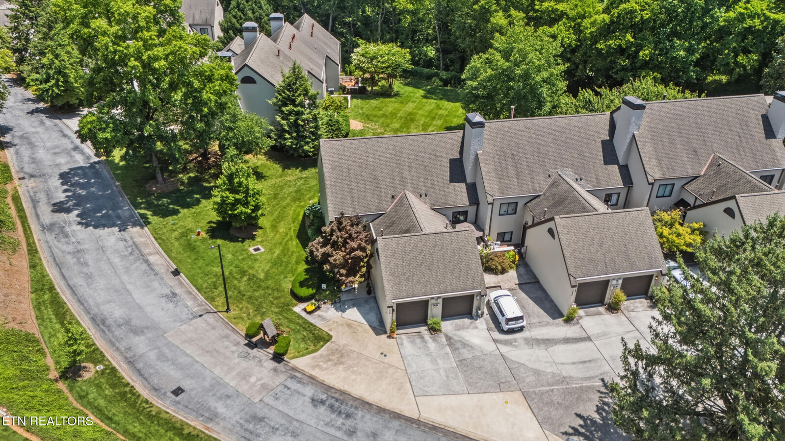 Property Photo: 1486 Touraine Place TN 37919