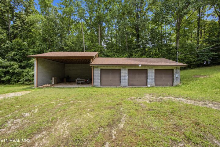 Property Photo:  443 Old Poplar Springs Rd  TN 37763 