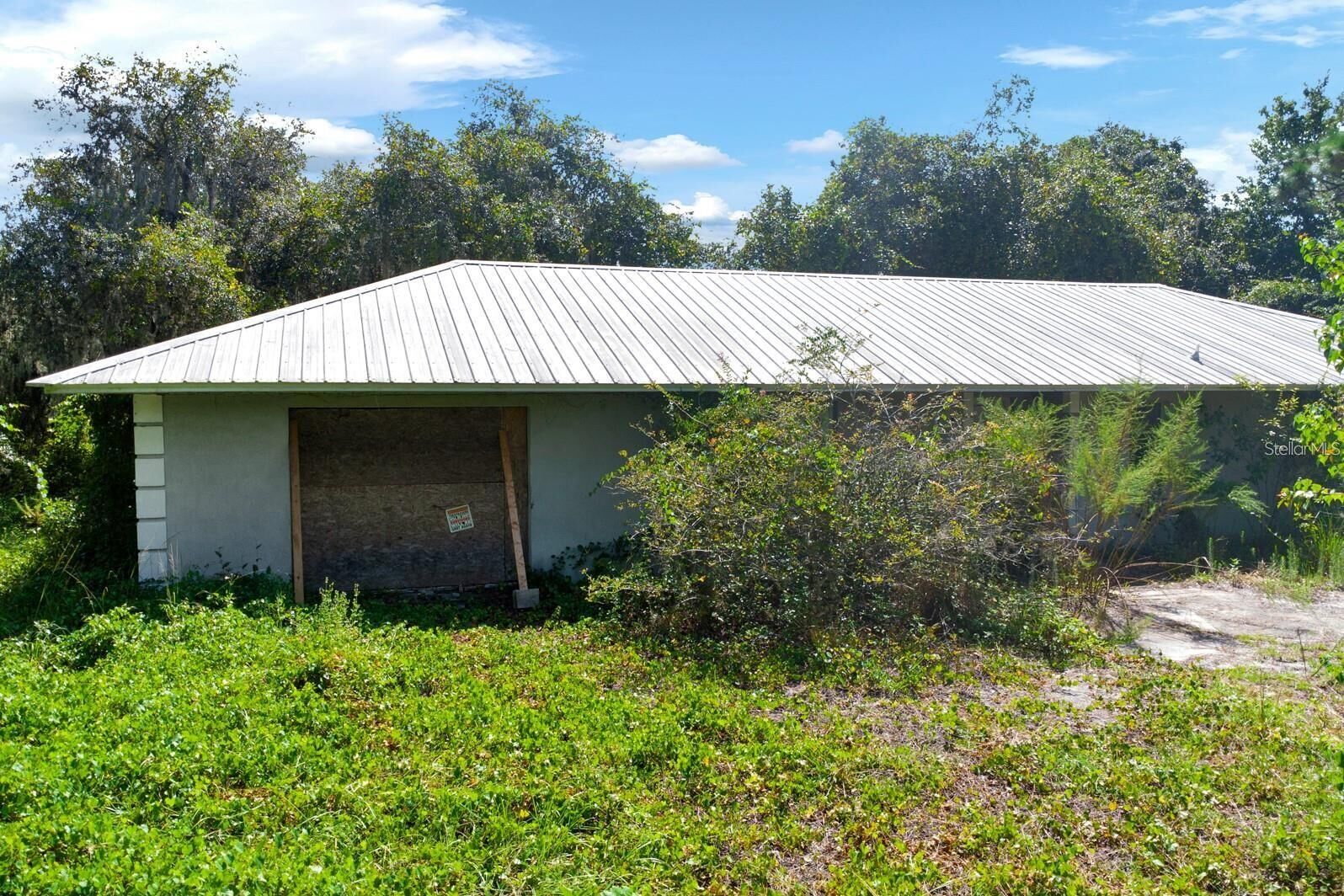 Property Photo: 2795 Absher Road FL 34771