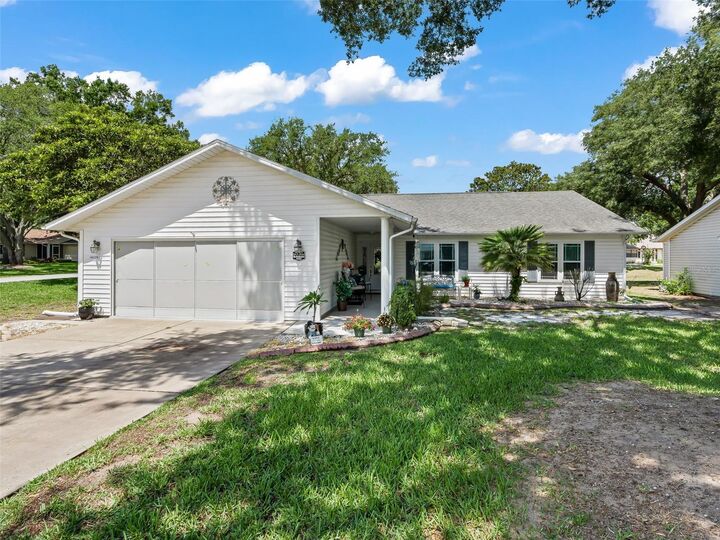 Property Photo:  1622 New Abbey Avenue  FL 34788 