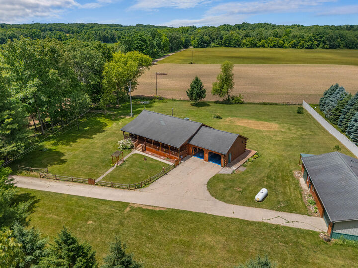 Property Photo:  7470 Moreland Road  MI 49250 