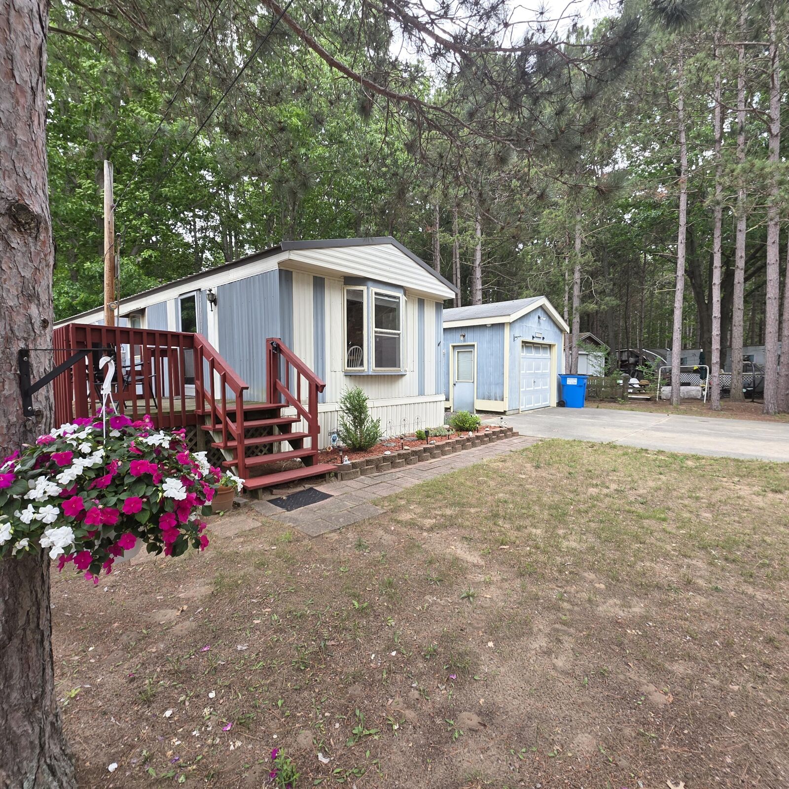 Property Photo:  1898 N White Birch Drive  MI 49436 