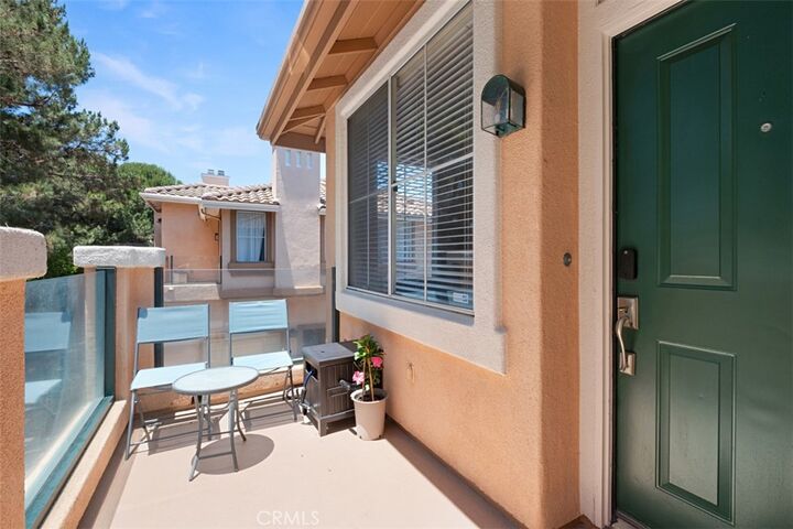 Property Photo:  709 Solvay Aisle  CA 92606 