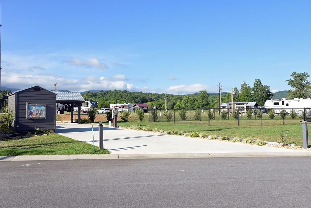 Property Photo:  477 Mountain Creek Road  GA 30512 