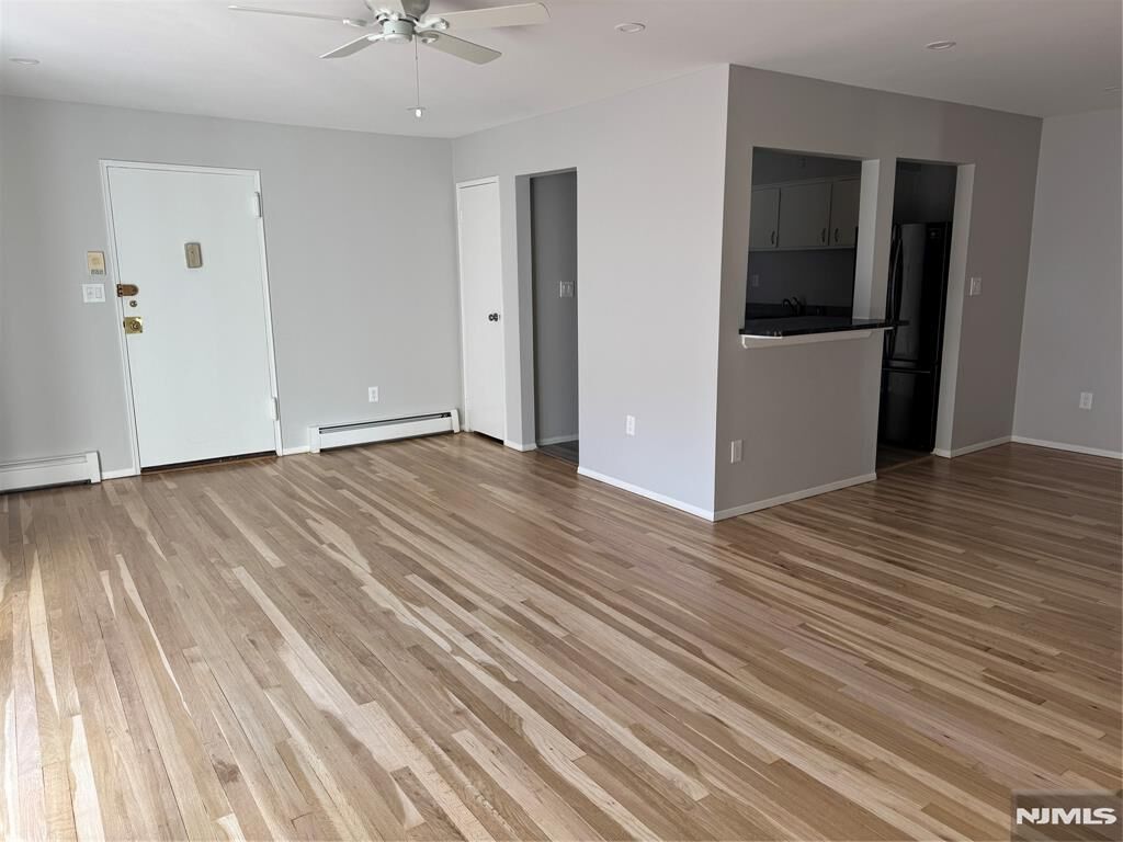 Property Photo:  292 Hoover Avenue 6  NJ 07003 